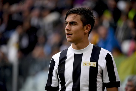 Dybala: «Peccato per l'Italia, ma almeno cambierà stile di gioco»
