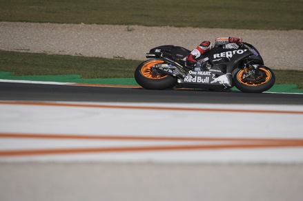 MotoGp, test Valencia: Marquez chiude al comando, Rossi settimo