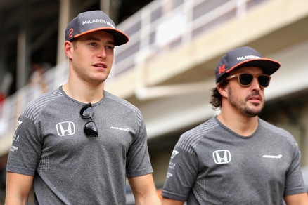 F1, Vandoorne: «Buona stagione. Ho tenuto testa ad Alonso»