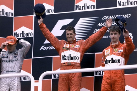 F1, asta record per la Ferrari di Schumi: 6,4 milioni!