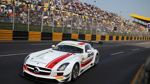 FIA Gt World Cup: maxi incidente a Macao