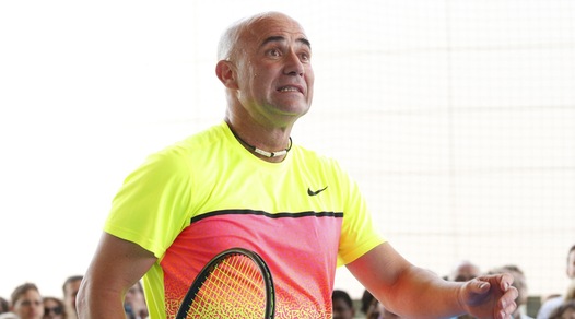 Addio a Pancho Segura, leggenda del tennis. Allenò Agassi e Connors
