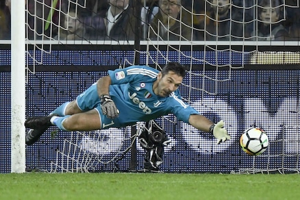 Buffon: «Sogno la Champions, a fine anno smetto»