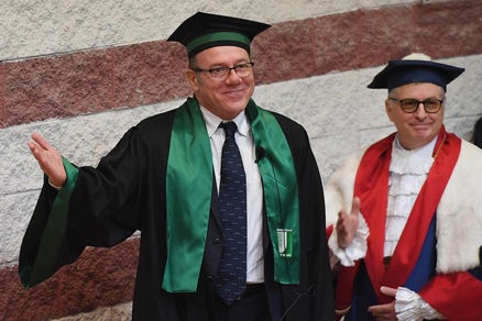 Laurea honoris causa a Carlo Verdone: «Stadio della Roma? Moriremo di democrazia»