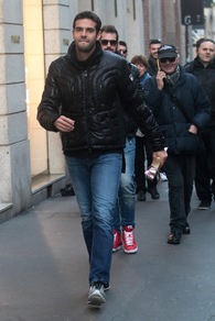 Kakà a spasso per Milano con il padre