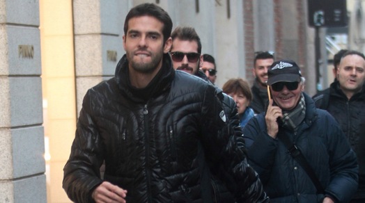 Kakà a spasso per Milano con il padre