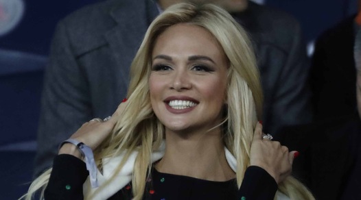 Victoria Lopyreva, la madrina del Mondiale incanta al Parco dei Principi