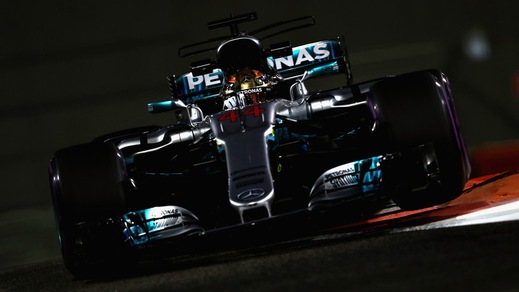 F1, Abu Dhabi: Hamilton guida le seconde libere, Vettel subito dietro