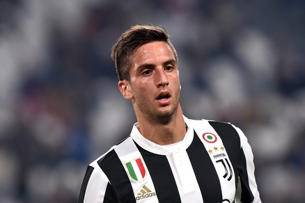 Juventus, parla Bentancur: «Il Napoli è la rivale per lo scudetto»