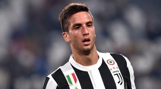 Juventus, parla Bentancur: «Il Napoli è la rivale per lo scudetto»