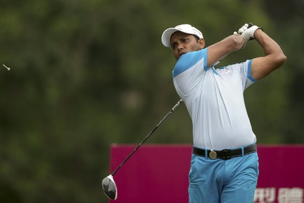Golf, Hong Kong Open: Chawrasia resiste ma Fleetwood avanza