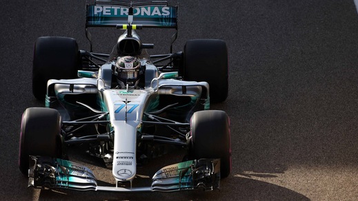 F1, Abu Dhabi: Bottas in pole, Vettel terzo