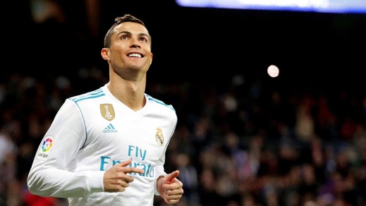Il Real Madrid fatica ma batte 3-2 il Malaga. Atletico Madrid a valanga