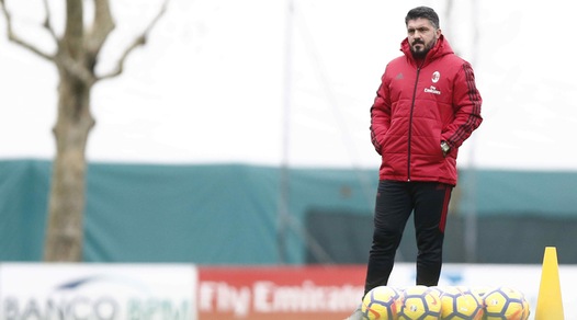 Milan già al lavoro sotto lo sguardo severo di Gattuso