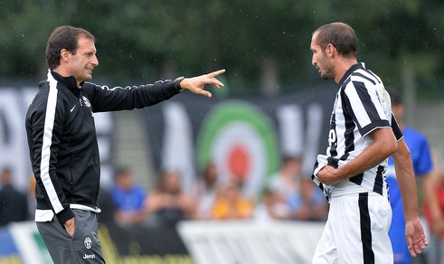 Juventus, Chiellini avvisa il Napoli: «Al San Paolo non mancherò»