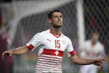 Calciomercato Bologna-Dzemaili: possibile il ritorno