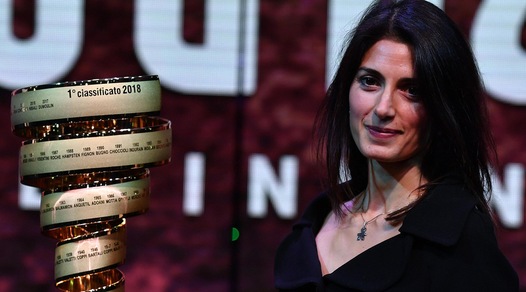Giro d'Italia 2018, la sindaca di Roma Raggi alla presentazione
