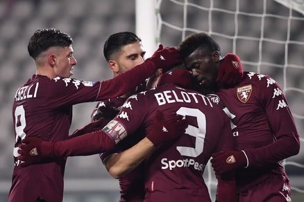 Coppa Italia, Torino-Carpi 2-0: Iago Falque e Belotti si regalano la Roma