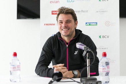 Tennis, Australian Open: niente ritiro per Wawrinka
