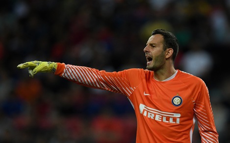 Inter, ufficiale: Handanovic rinnova fino al 2021