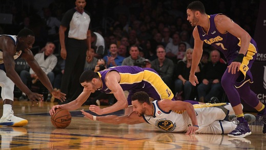 LaVar Ball provoca Curry: "Lonzo è meglio di lui"