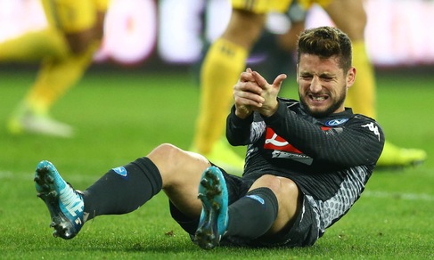 Napoli, la fatica di essere Mertens