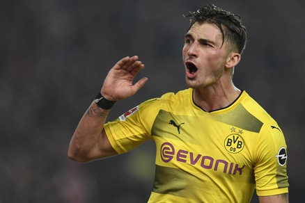 Bundesliga, Dortmund: grave infortunio di Maximilian Philipp