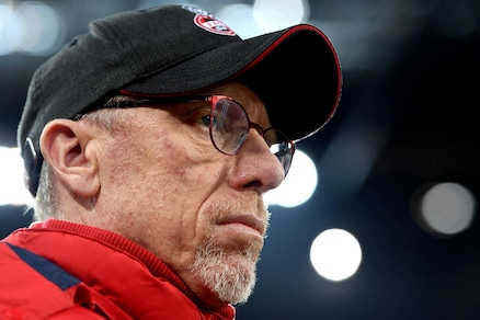 Colonia, esonerato il tecnico Peter Stoeger