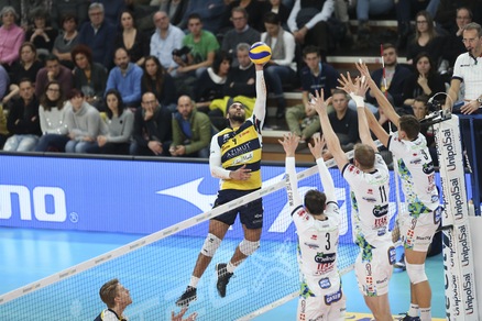 Volley: Superlega, vincono Lube e Perugia, Trento torna grande