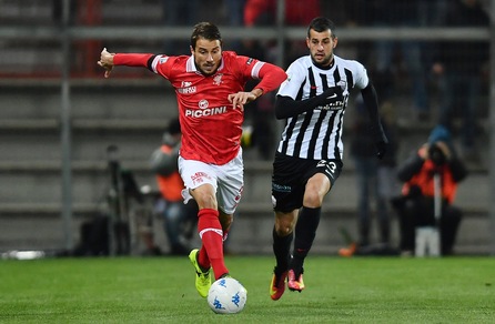 Serie B Perugia-Ascoli 1-0. Lampo di Falco in extremis