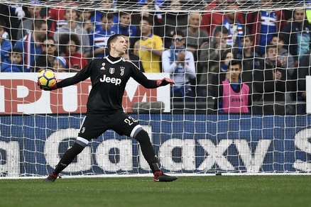 Champions League: Olympiacos-Juventus, Allegri se la gioca così