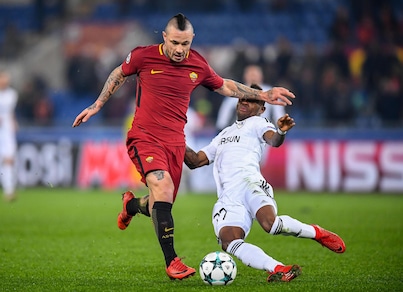 Roma, orgoglio Nainggolan: «Qualificazione meritata. E il primo posto è un'impresa»