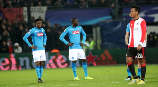 Champions League, Feyenoord-Napoli 2-1: Sarri retrocede in Europa League