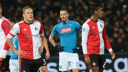 Feyenoord-Napoli, top & flop: Diawara sbaglia, poco Hamsik