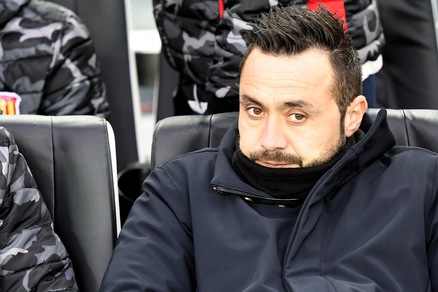 Serie A Benevento, De Zerbi: «Prendiamo gol con troppa facilità»