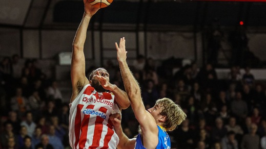 Cain domina Capo d'Orlando, Culpepper stende Bologna