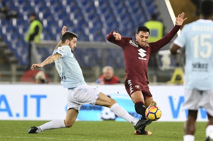 Lazio-Torino, Luis Alberto al veleno: «Così non si può giocare»