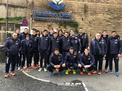 Volley: il Club Italia in visita al Bambin Gesù