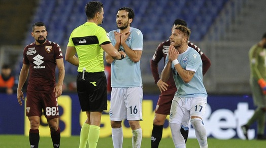 Serie A, Lazio-Torino 1-3: disastro Var, rigore negato e rosso a Immobile