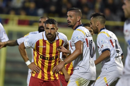 Calciomercato Lecce, pioggia di rinnovi: da Torromino a Lepore