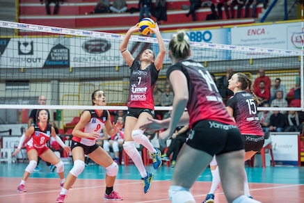 Volley: Cev Cup, per Busto una vittoria che sa di qualificazione