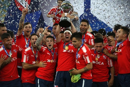 L'Independiente alza la Copa Sudamericana 2017, basta il pareggio con il Flamengo