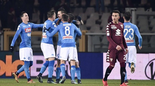 Napoli, un applauso a Sarri e Hamsik