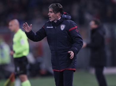 Serie A Cagliari, Lopez: «Il gol? Fazio la tocca con la mano»