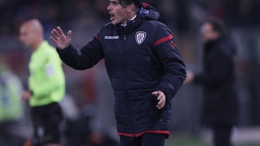 Serie A Cagliari, Lopez: «Il gol? Fazio la tocca con la mano»
