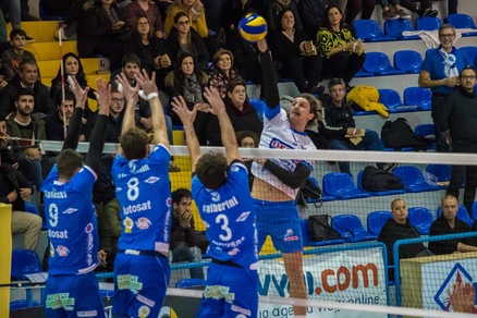Volley: A2 Maschile, Girone Bianco: Aversa, che impresa contro Alessano !
