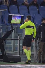 Roma, una folle notte all'insegna del Var