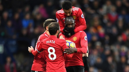 Premier League, lo United vola sull'asse Lukaku-Lingard: Mou torna a +3 sul Chelsea