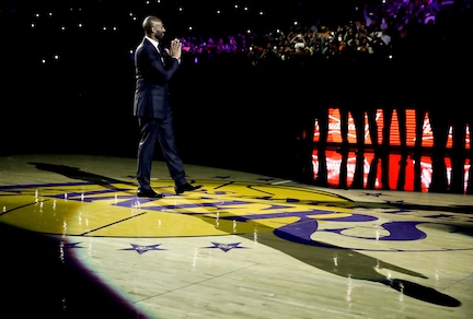 Lakers, ritirate le due maglie di Bryant: che emozioni allo Staples!