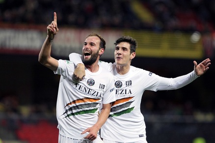 Serie B Venezia-Cremonese, probabili formazioni e diretta ore 20.30